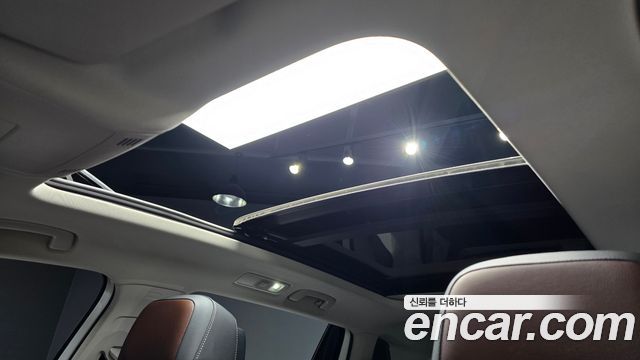 Volkswagen Tiguan 2023 — photo 23