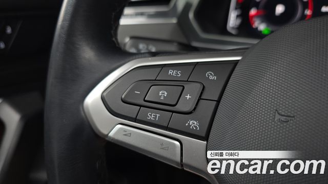Volkswagen Tiguan 2023 — photo 24