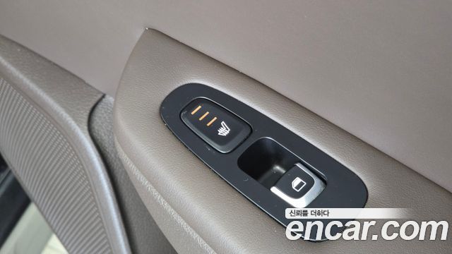 Kia Stinger 2018 — photo 23