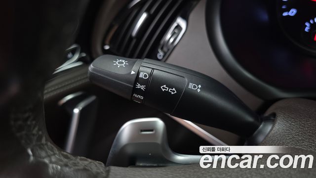 Kia Stinger 2018 — photo 29
