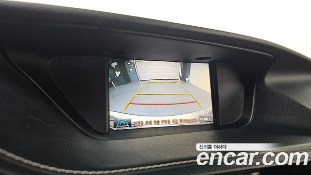 Lexus ES 2016 — photo 14
