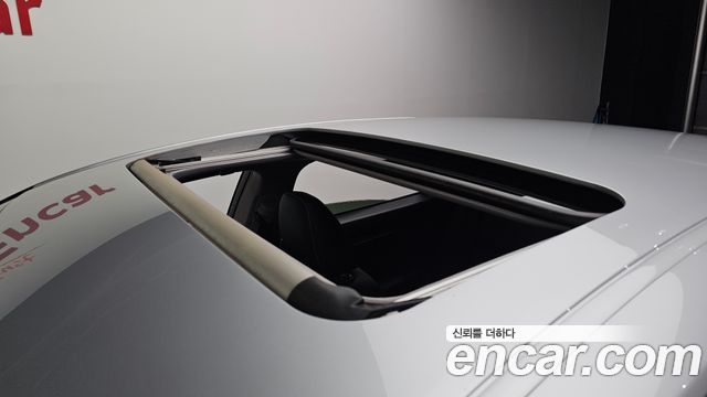 Lexus ES 2016 — photo 19