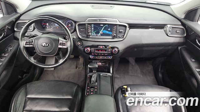 Kia Sorento 2018 — photo 10