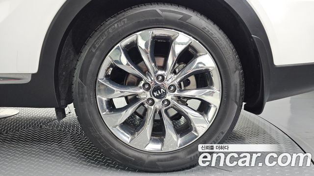 Kia Sorento 2018 — photo 7