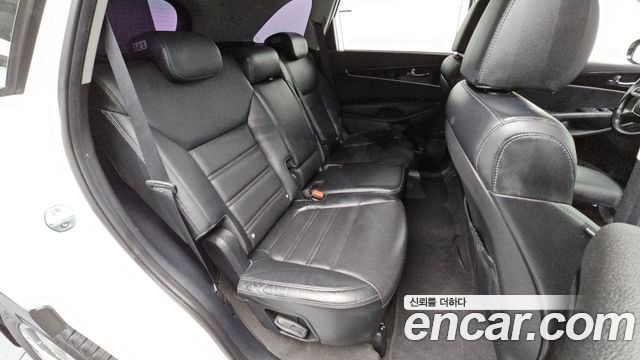 Kia Sorento 2018 — photo 16