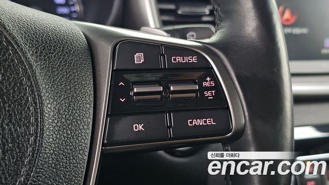 Kia Sorento 2018 — photo 28