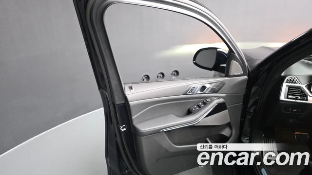 BMW X5 2026 — photo 14