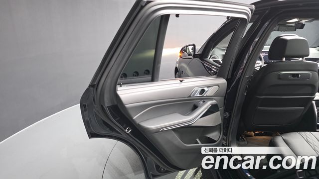 BMW X5 2026 — photo 15