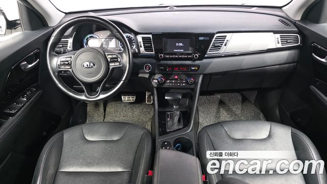 Kia Niro 2017 — photo 7