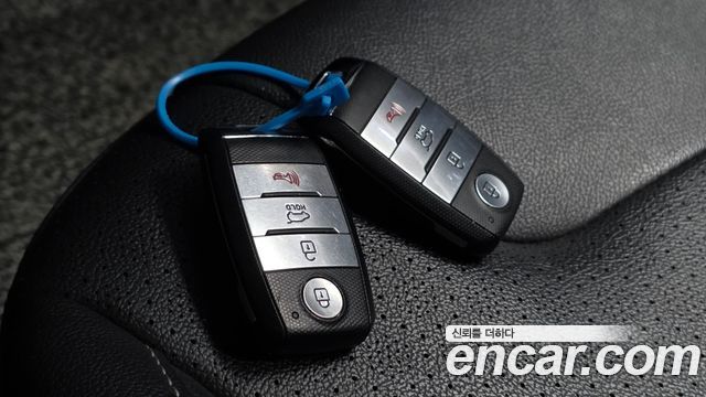 Kia Niro 2017 — photo 19