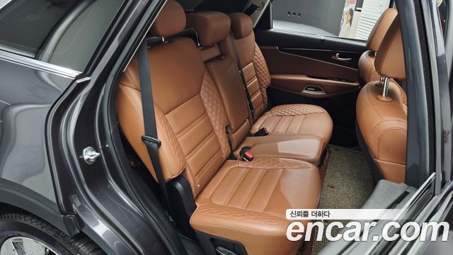 Kia Sorento 2019 — photo 18