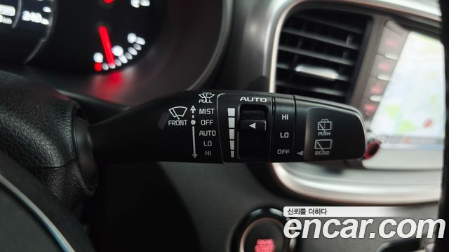 Kia Sorento 2019 — photo 28
