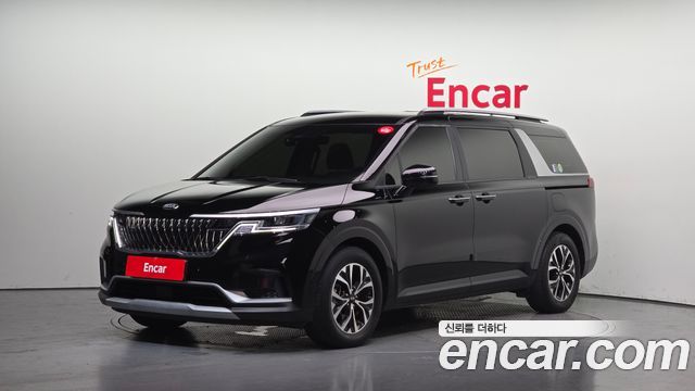 Kia Canival 2021 — photo 1