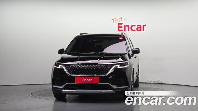 Kia Canival 2021 — photo 3