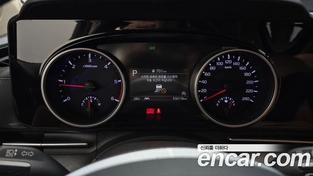 Kia Canival 2021 — photo 11