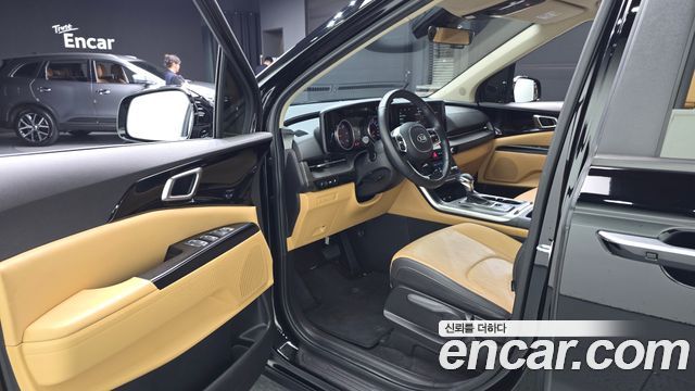 Kia Canival 2021 — photo 13