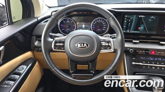 Kia Canival 2021 — photo 22