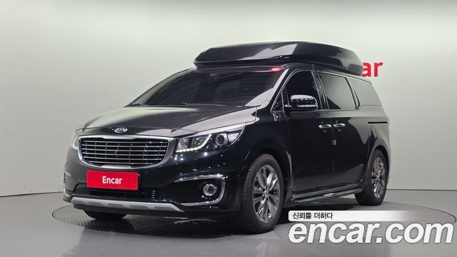 Kia Canival 2018 — photo 1