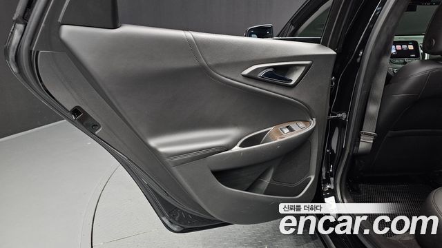Chevrolet Korea Malibu 2017 — photo 15