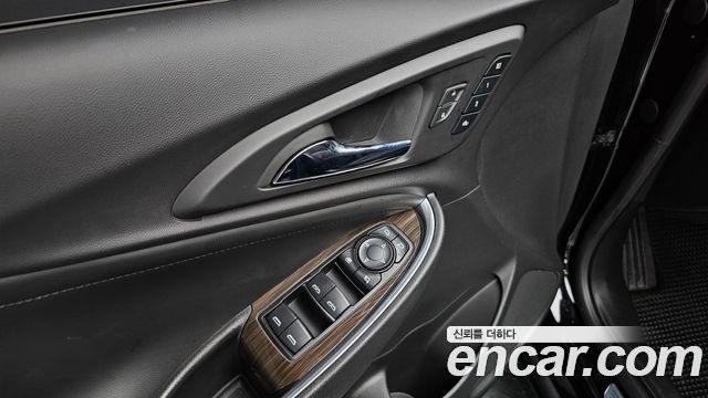 Chevrolet Korea Malibu 2017 — photo 28