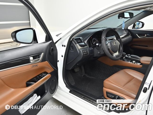 Lexus GS 2015 — photo 11