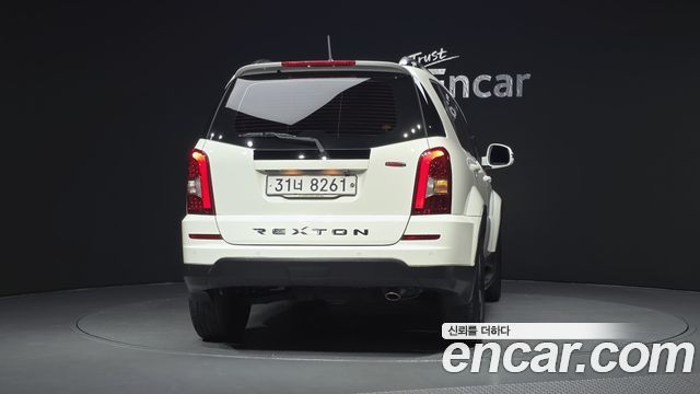 KG Mobility Rexton 2017 — photo 4