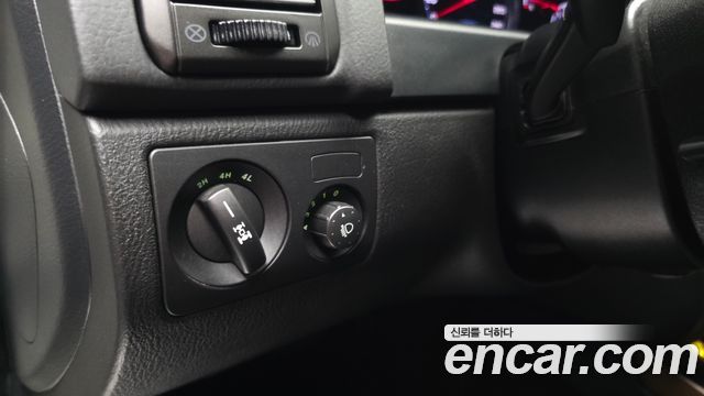 KG Mobility Rexton 2017 — photo 29