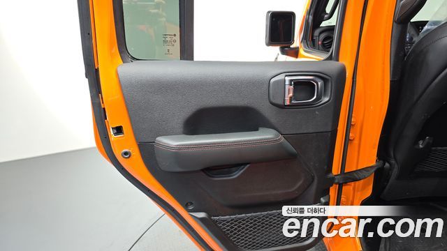 Jeep Gladiator 2025 — photo 15