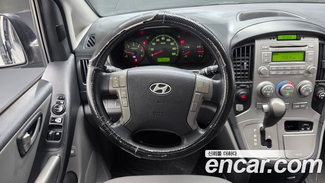 Hyundai Starex 2014 — photo 19