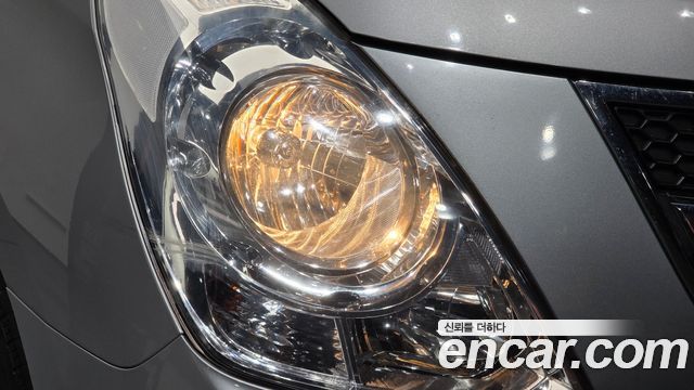 Hyundai Starex 2014 — photo 8
