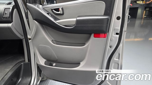 Hyundai Starex 2014 — photo 15