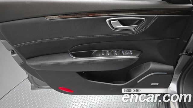 Renault Korea SM6 2016 — photo 14