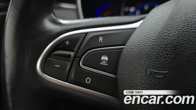 Renault Korea SM6 2016 — photo 29