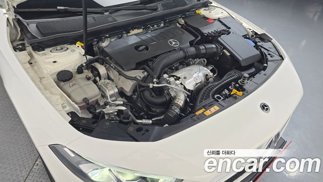 Mercedes-Benz A-Class 2021 — photo 6