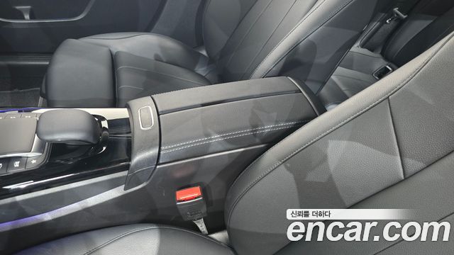Mercedes-Benz A-Class 2021 — photo 27