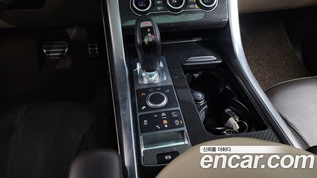 Land Rover Range Rover Sport 2016 — photo 9