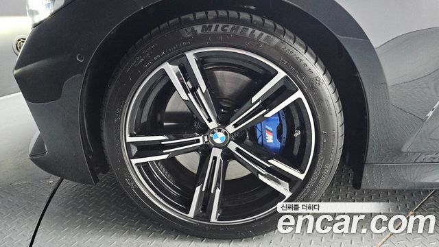 BMW 3-Series 2024 — photo 5