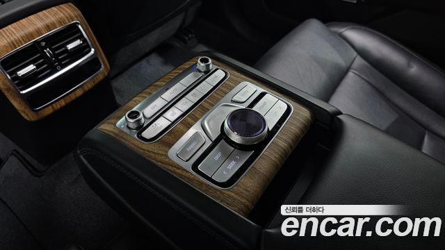 Kia K9 2022 — photo 19