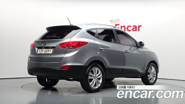 Hyundai Tucson 2010 — photo 2