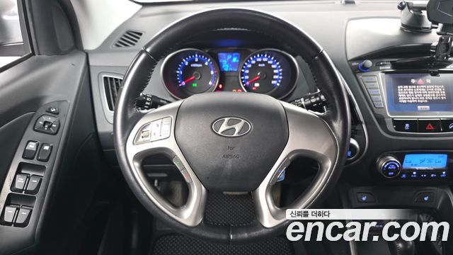 Hyundai Tucson 2010 — photo 13