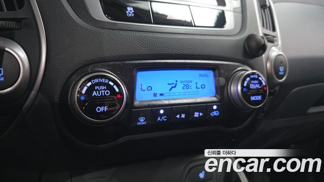 Hyundai Tucson 2010 — photo 17
