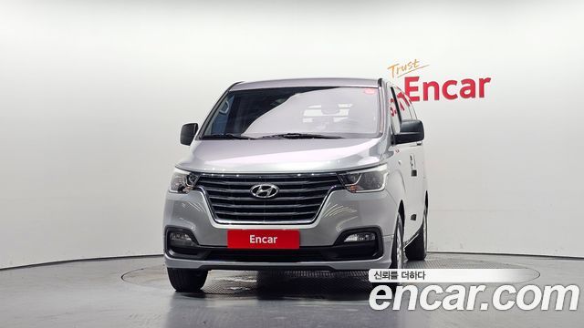 Hyundai Starex 2019 — photo 3