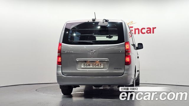 Hyundai Starex 2019 — photo 4