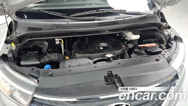 Hyundai Starex 2019 — photo 6