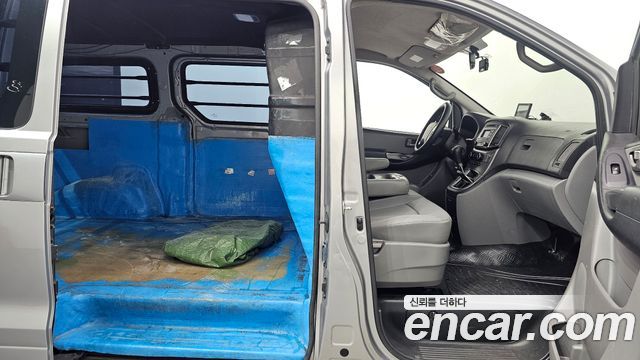 Hyundai Starex 2019 — photo 21