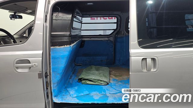 Hyundai Starex 2019 — photo 22