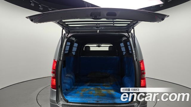 Hyundai Starex 2019 — photo 26