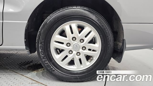 Hyundai Starex 2019 — photo 7