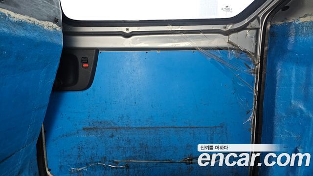 Hyundai Starex 2019 — photo 15