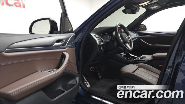 BMW iX3 2025 — photo 13